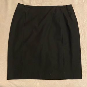 Banana Republic black skirt